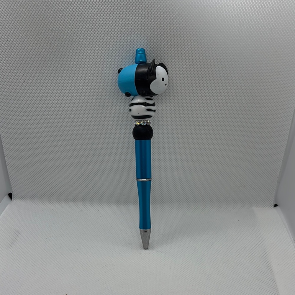 Handmade Disney Tsum Tsum Character Pen Oswald Theme - Picture 2 of 4